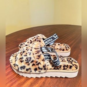 Koolaburra By UGG Fuzzn II Platform Sandal